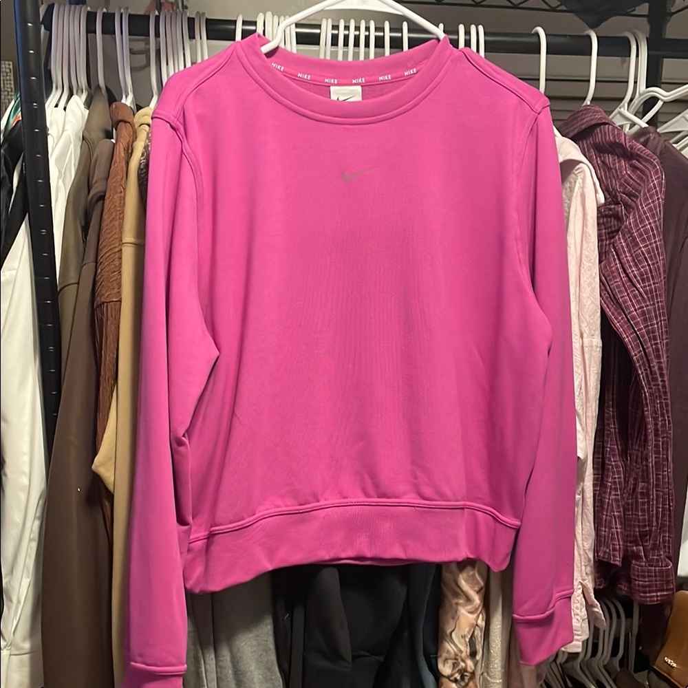 NWT Nike Fuchsia Dri-FIT Training Crewneck Sweatshirt